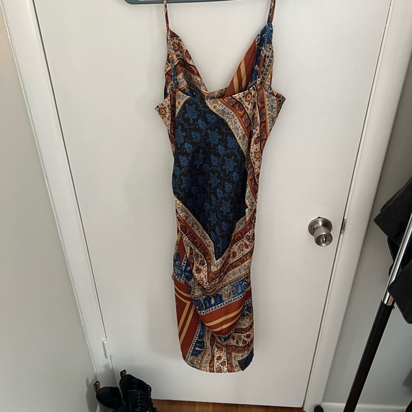 12th Tribe Scarf Pattern Dress - Picture 5 of 8